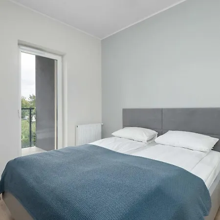 Przestronne Apartamenty Z Parkingiem Lodz Telefoniczna 21 By Heyrent Apartment *